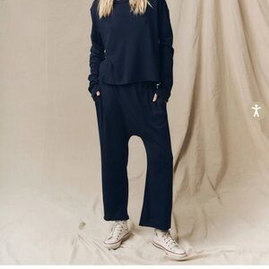 The GREAT. Jersey Crop Pants Navy Size 0 XS Made in USA 100% cotton